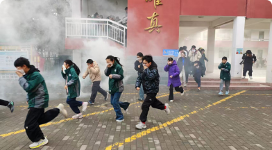校园环境与消防管控场景